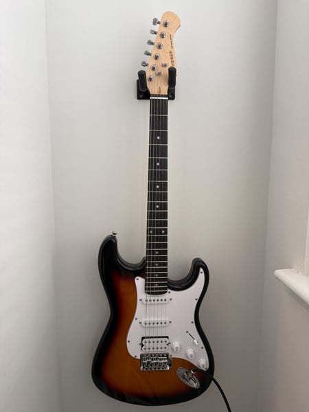 Electric Guitar and Amplifier Set